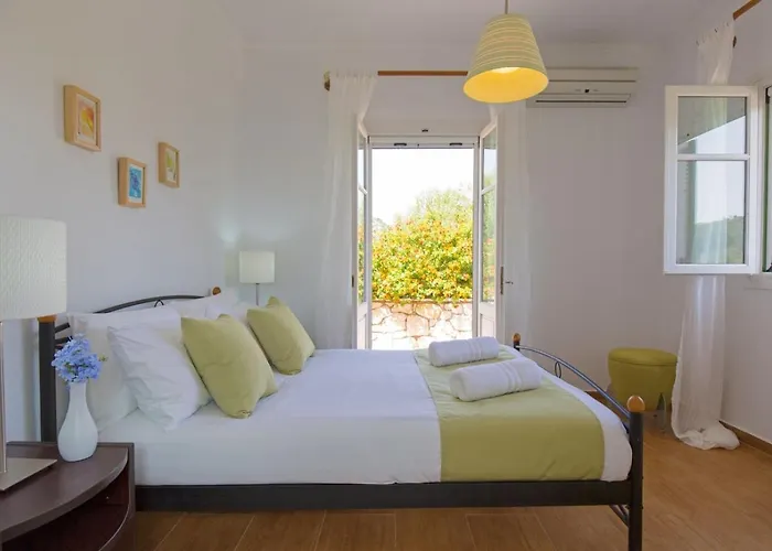 The Bay House Vila Ithaka